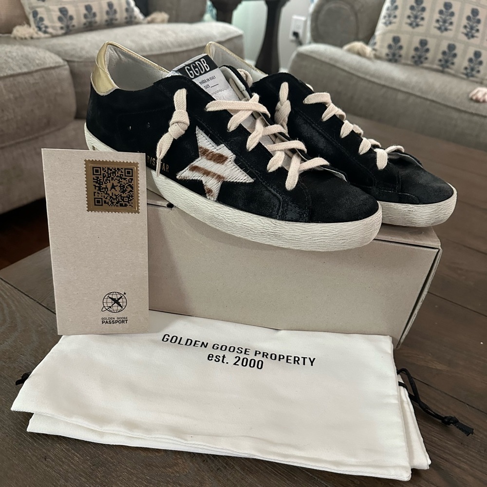 Golden Goose Sneakers